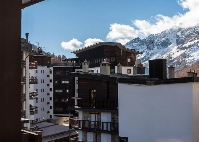 Apartment Hellochalet - The Alpine - Studio, Walk To Slopes Breuil-Cervinia